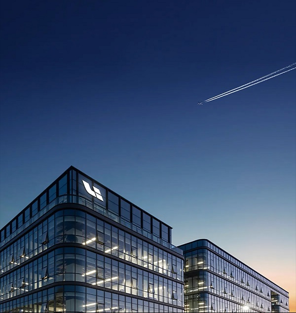 ली ऑटोने जागतिक विस्ताराला गती दिली, मध्य आशिया आणि मध्य पूर्व आणि आफ्रिका बाजारपेठांमध्ये उपस्थिती वाढवली