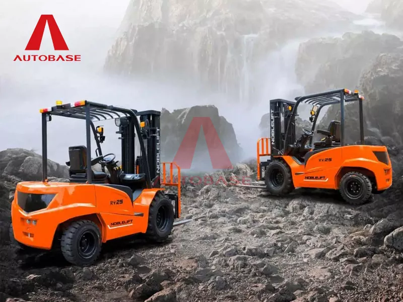 नोबललिफ्ट ए-सीरीज फोर्कलिफ्ट हे आधुनिक साहित्य हाताळण्यासाठी सर्वोत्तम इलेक्ट्रिक वेअरहाऊस सोल्यूशन आहेत का?